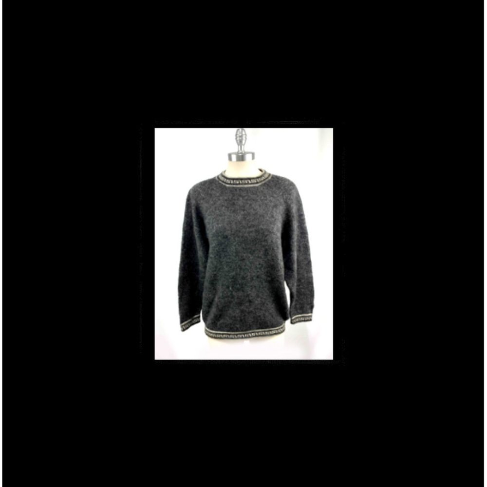 Rare & Unique New Women's Grey Wool Versus Sweater, L. Made in Italy